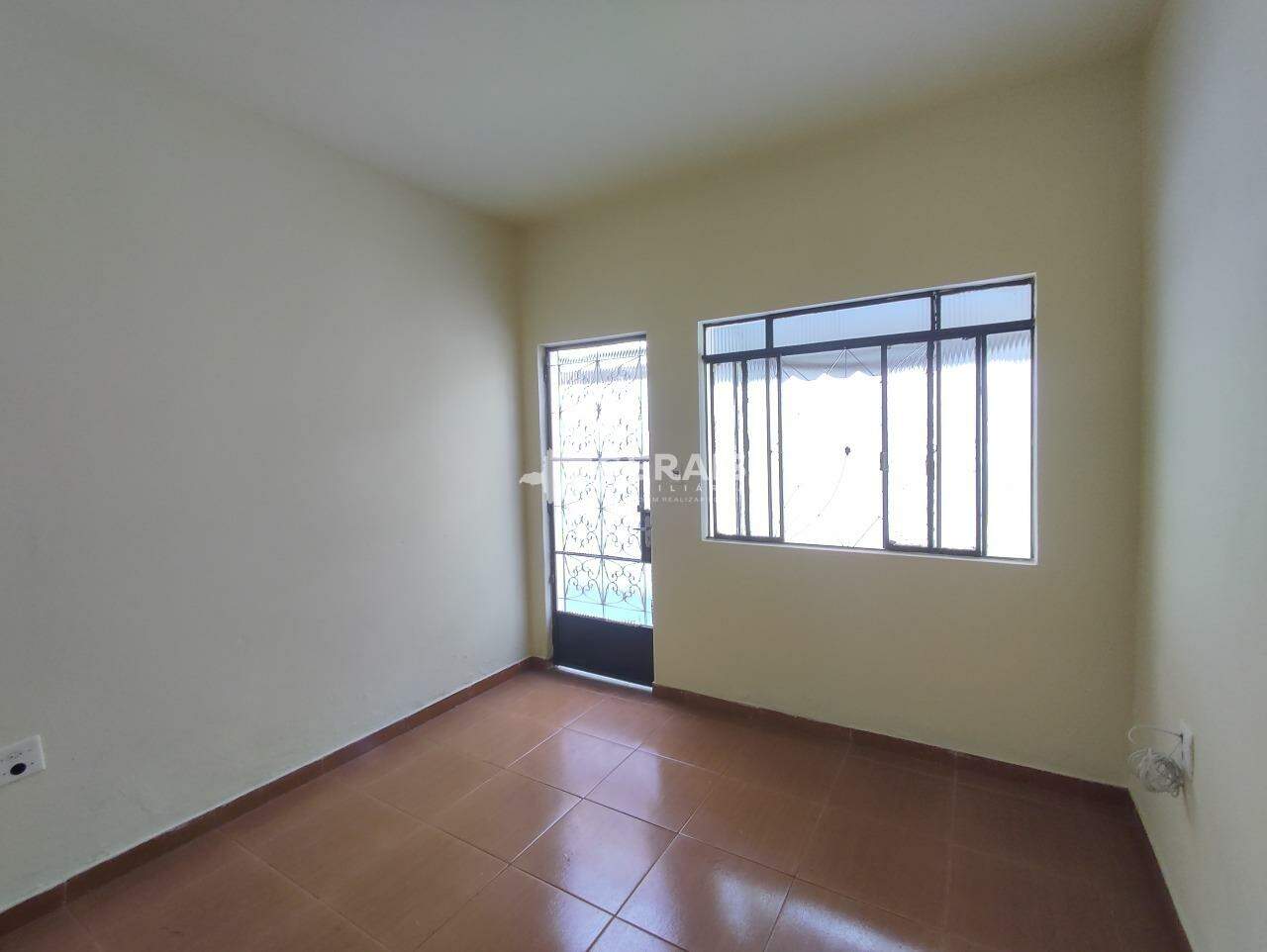 Casa para aluguel no PLANALTO: 03- SALA