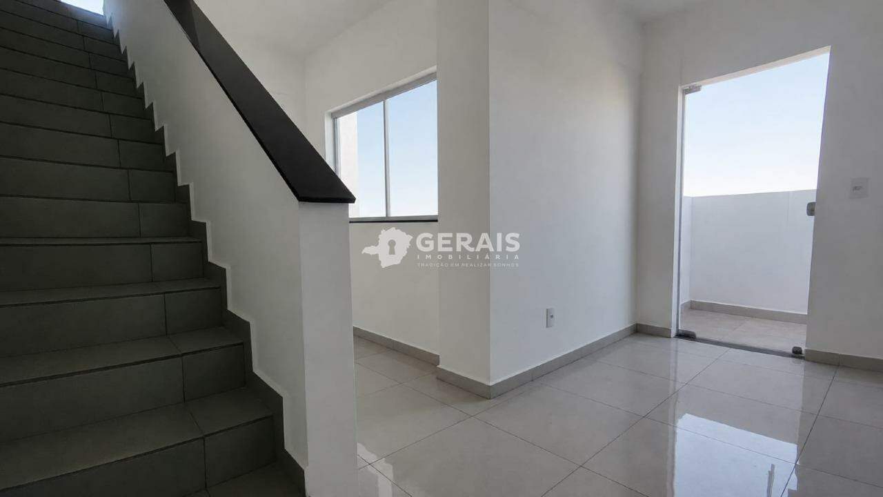 Apto Cobertura Duplex para aluguel no ESPLANADA: 03- SALA