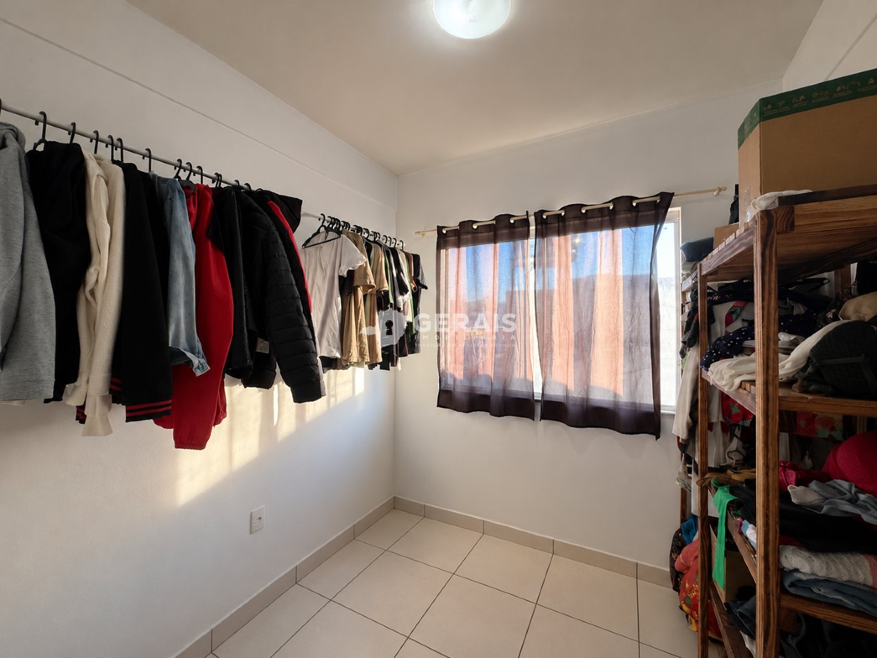 Apartamento à venda no JOÃO ANTÔNIO GONÇALVES: 04- QUARTO 01