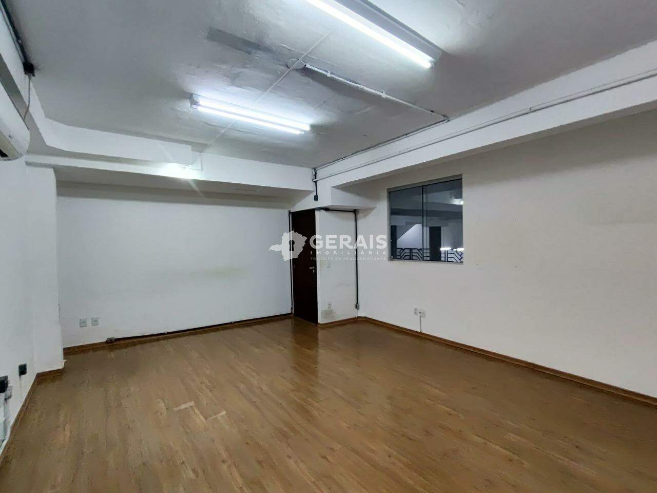 Sala para aluguel no CENTRO: 04- SALA