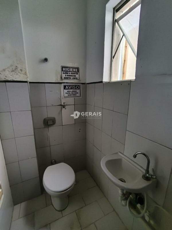 Sala para aluguel no CENTRO: 05- BANHEIRO