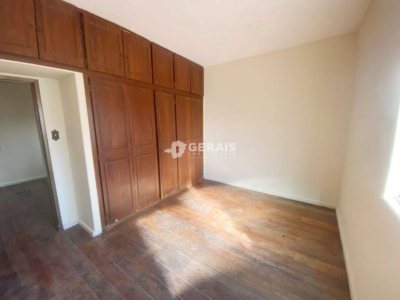 Apartamento à venda no AFONSO PENA: 07 - QUARTO 03