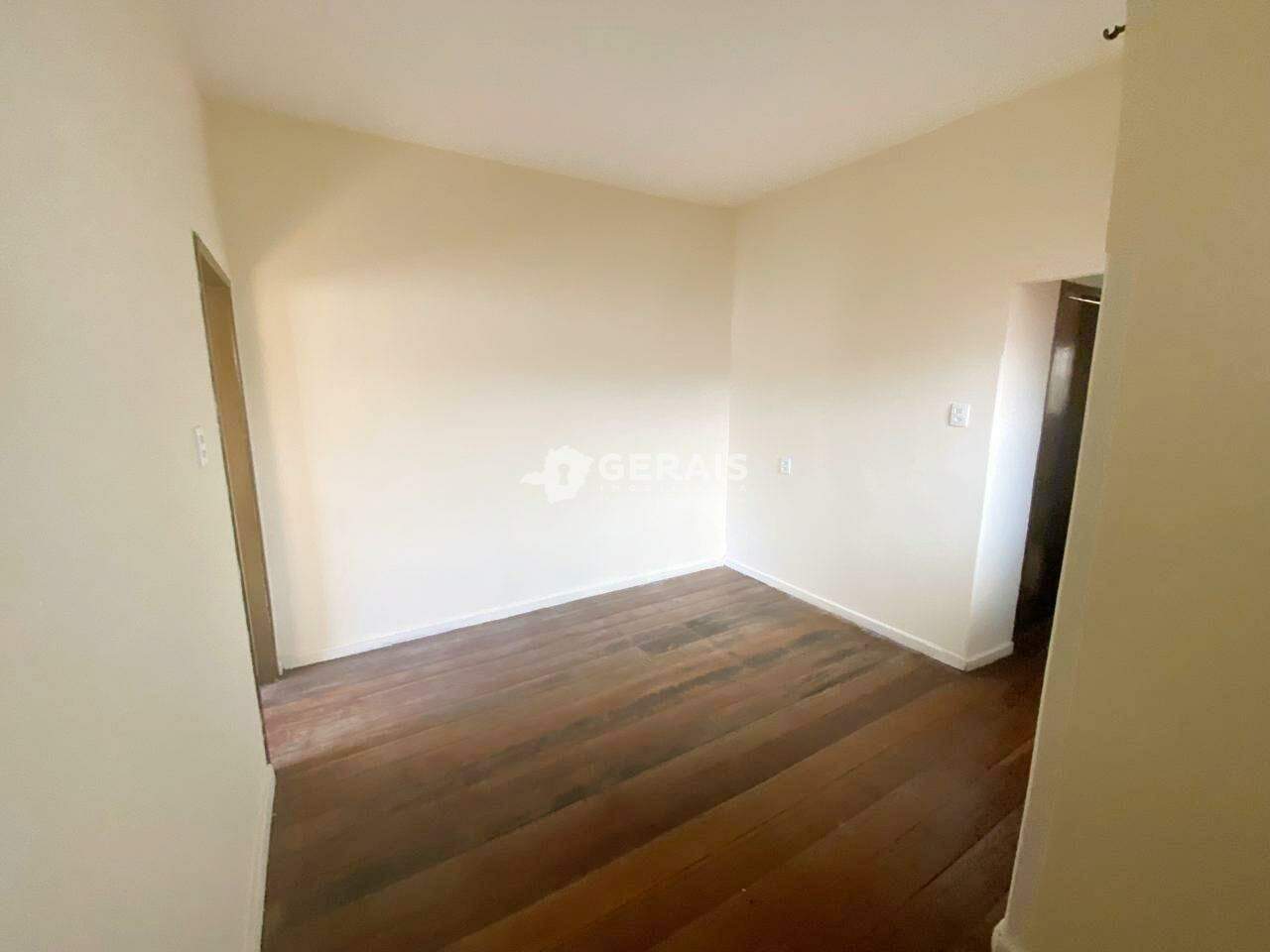 Apartamento à venda no AFONSO PENA: 03 - SALA