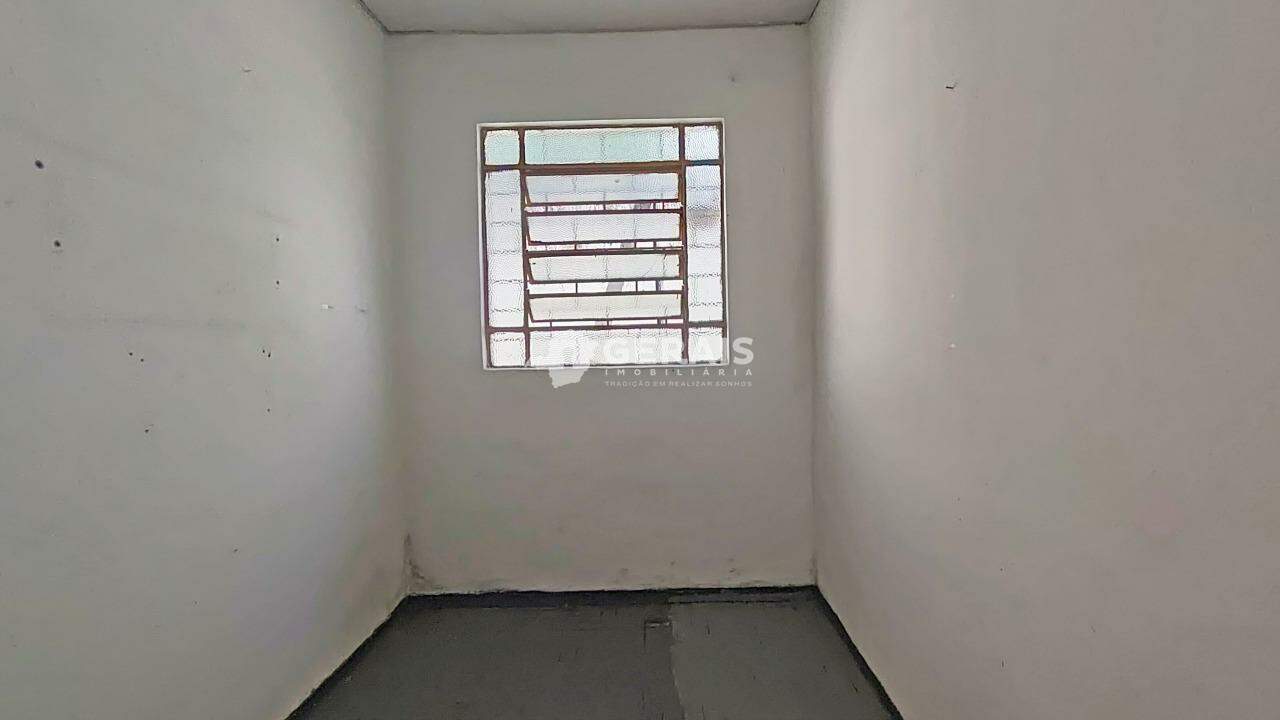 Casa Comercial para aluguel no VILA BELO HORIZONTE: 06- QUARTO 02