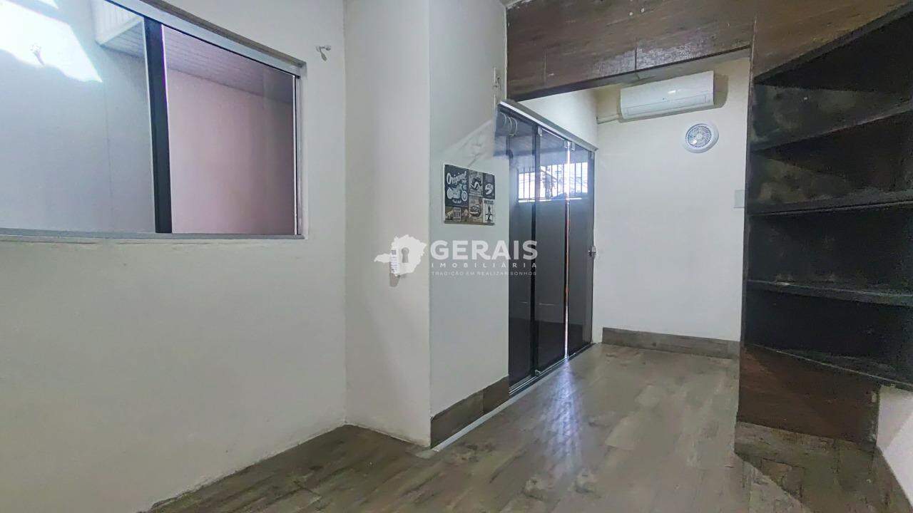 Casa para aluguel no BOM PASTOR:  08- QUARTO 02 