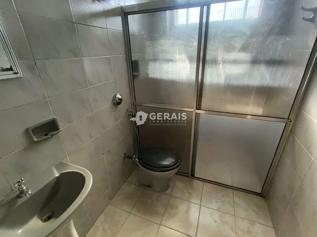 Apartamento para aluguel no BOM PASTOR: 06- BANHO SOCIAL