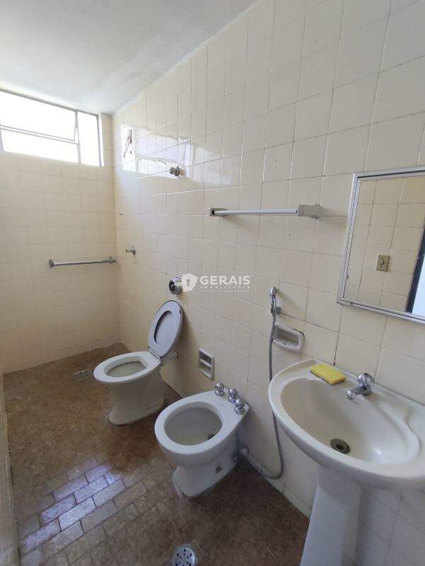 Apartamento à venda no BOM PASTOR: 08 - BANHO SUÍTE