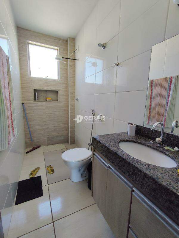 Apartamento à venda no CATALÃO: 06 - BANHO SOCIAL