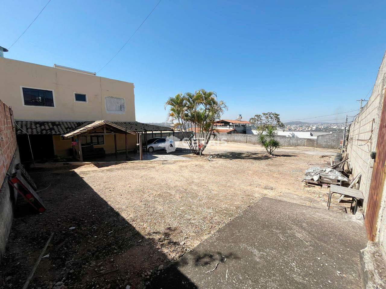 Lote à venda no DAS OLIVEIRAS: 02 - LOTE
