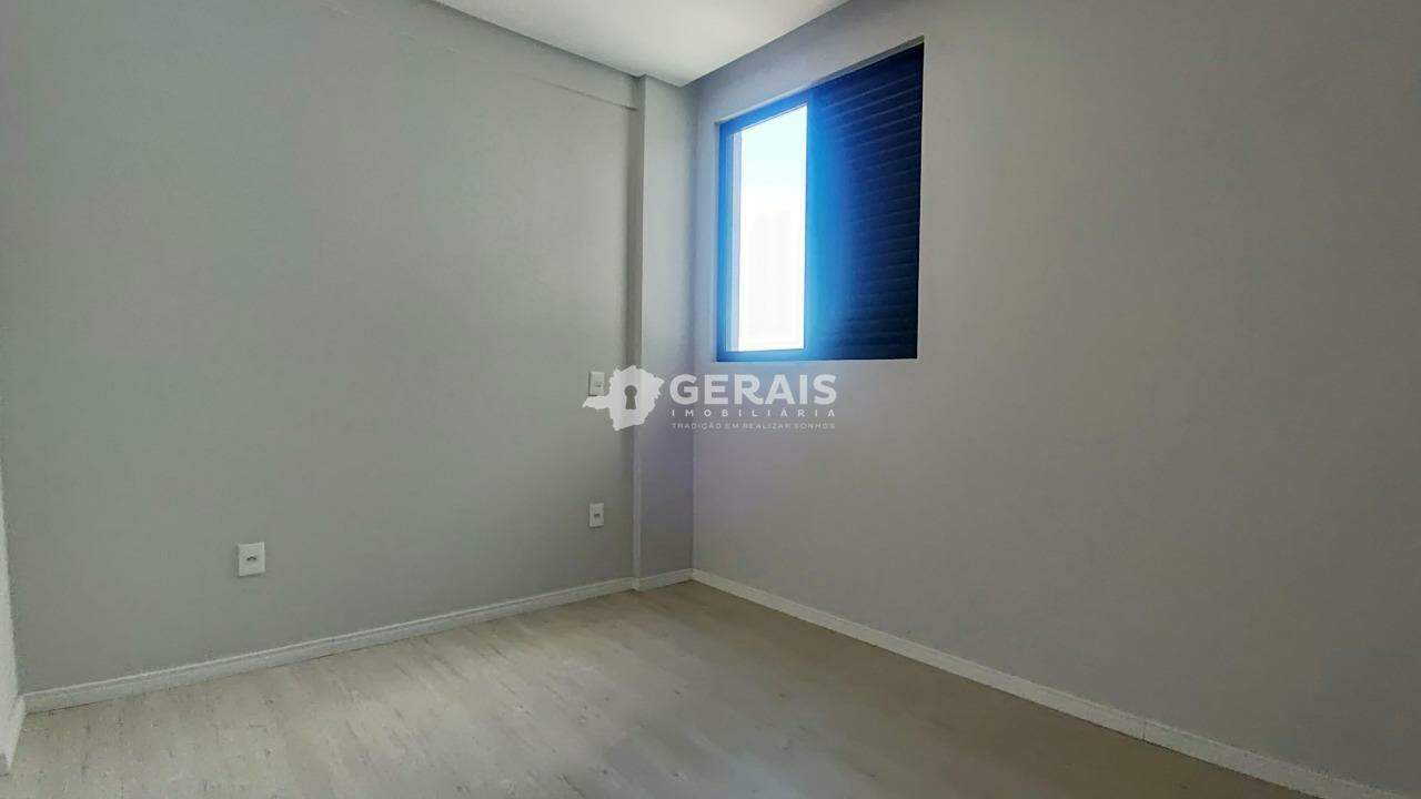 Apartamento para aluguel no CENTRO: 06 - QUARTO SUÍTE 01