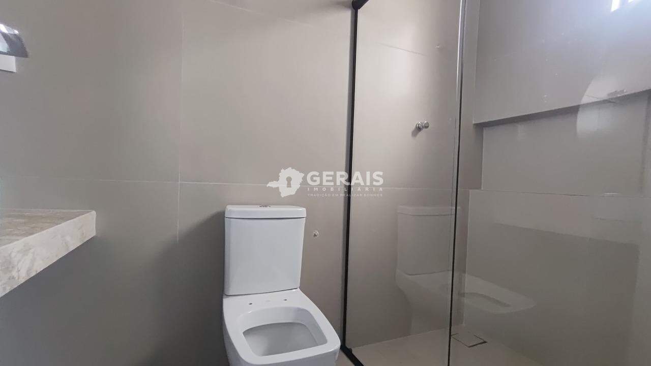 Apartamento para aluguel no CENTRO: 07 - BANHO SUÍTE 01