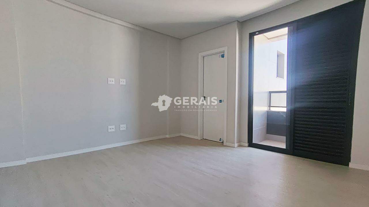 Apartamento para aluguel no CENTRO: 08- QUARTO SUÍTE 01