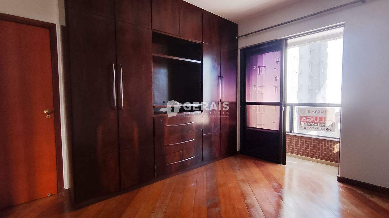 Apartamento para aluguel no CENTRO: 08- QUARTO SUÍTE