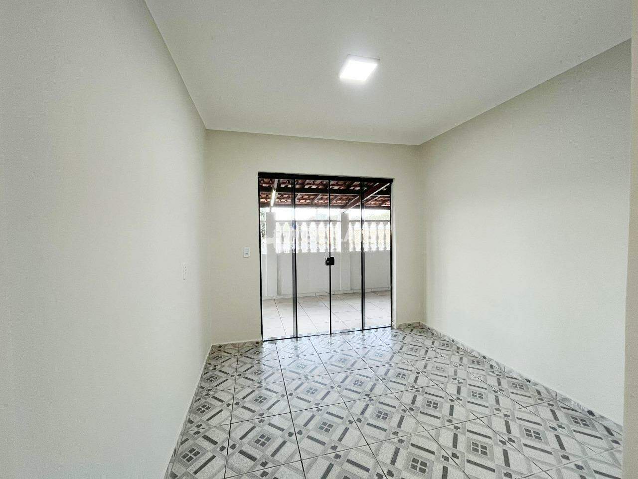 Casa à venda no SANTA TEREZA: 03- SALA