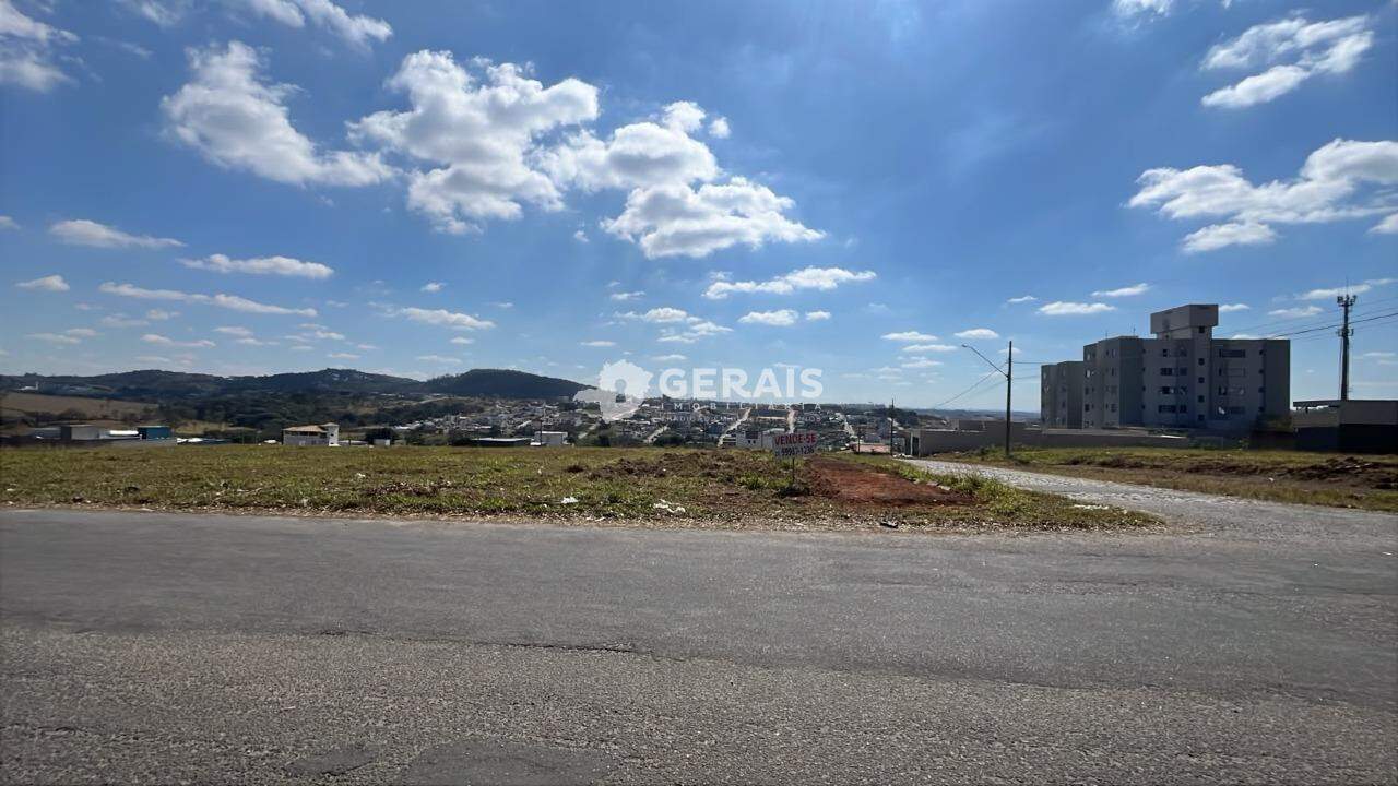 Lote à venda no SÃO ROQUE: 01- LOTE
