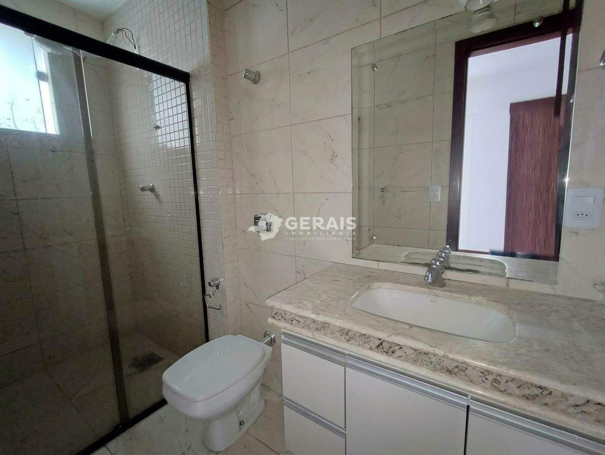 Apartamento à venda no PARQUE JARDIM CAPITÃO SILVA: 08- BANHO SUÍTE