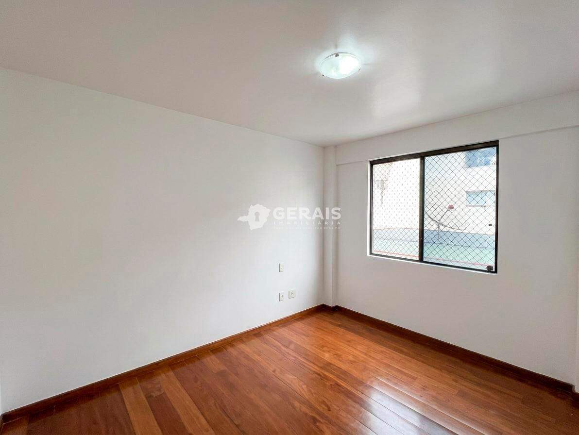 Apartamento à venda no PARQUE JARDIM CAPITÃO SILVA: 05- QUARTO 01