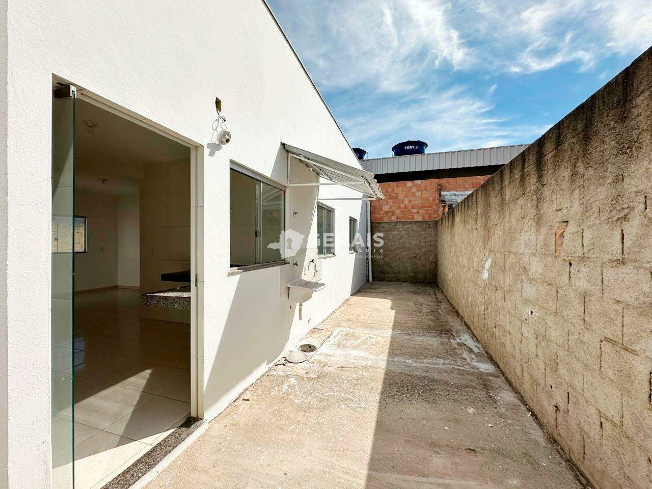 Casa à venda no MARIA PECANHA: 09- ÁREA DE SERVIÇO