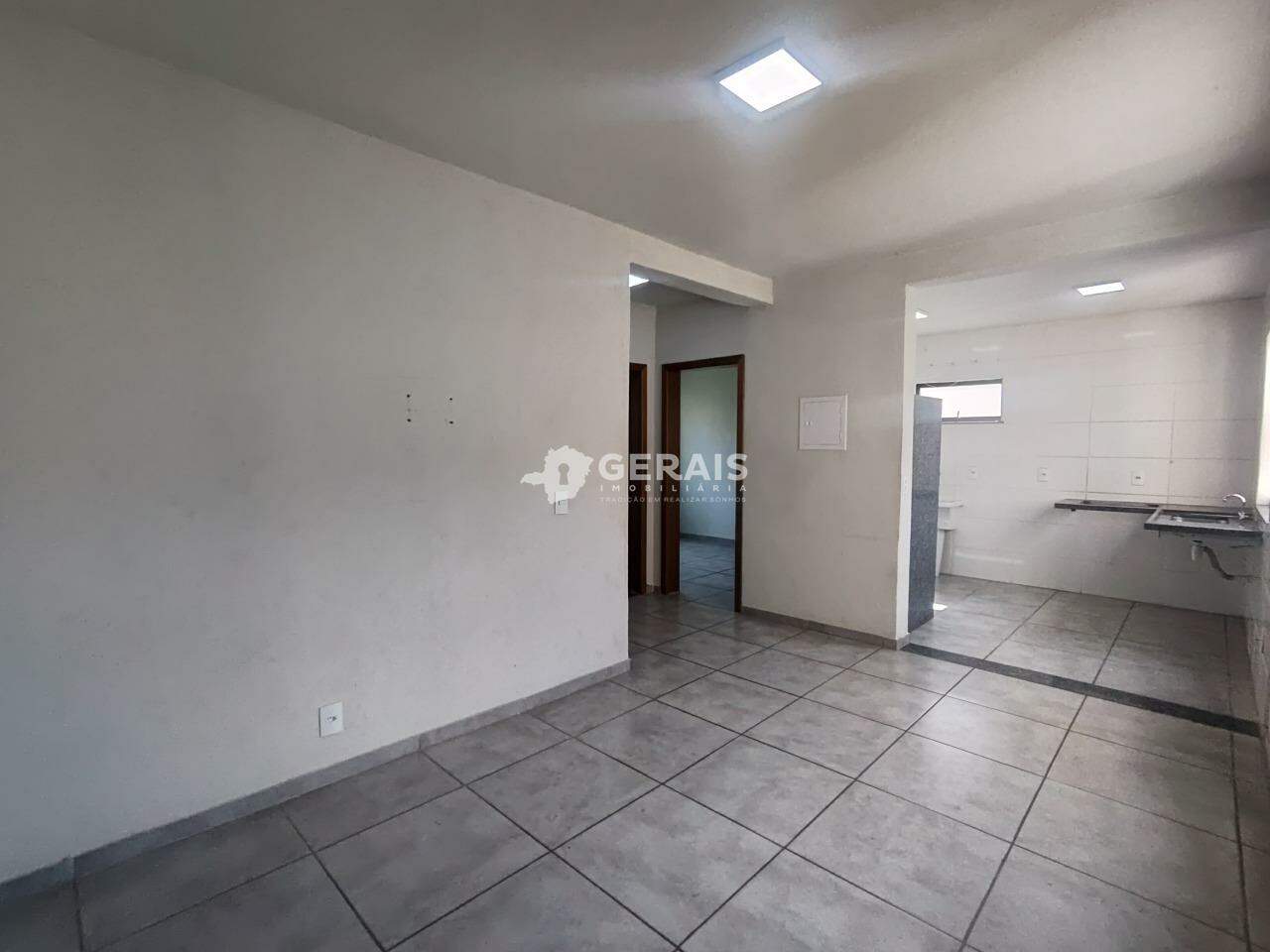 Apartamento para aluguel no SÃO SEBASTIÃO: 04- SALA