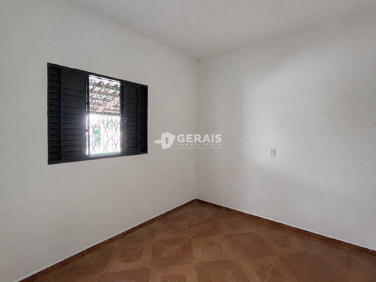 Casa para aluguel no SÃO ROQUE: 04- QUARTO 01