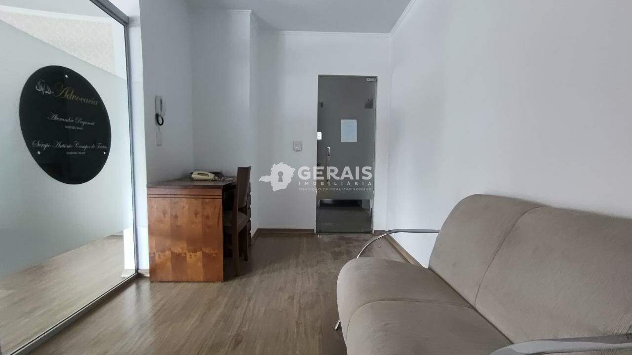 Sala para aluguel no CENTRO: 04- SALA 