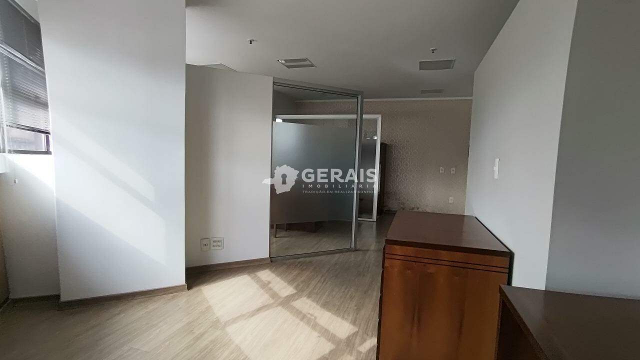 Sala para aluguel no CENTRO: 09- SALA