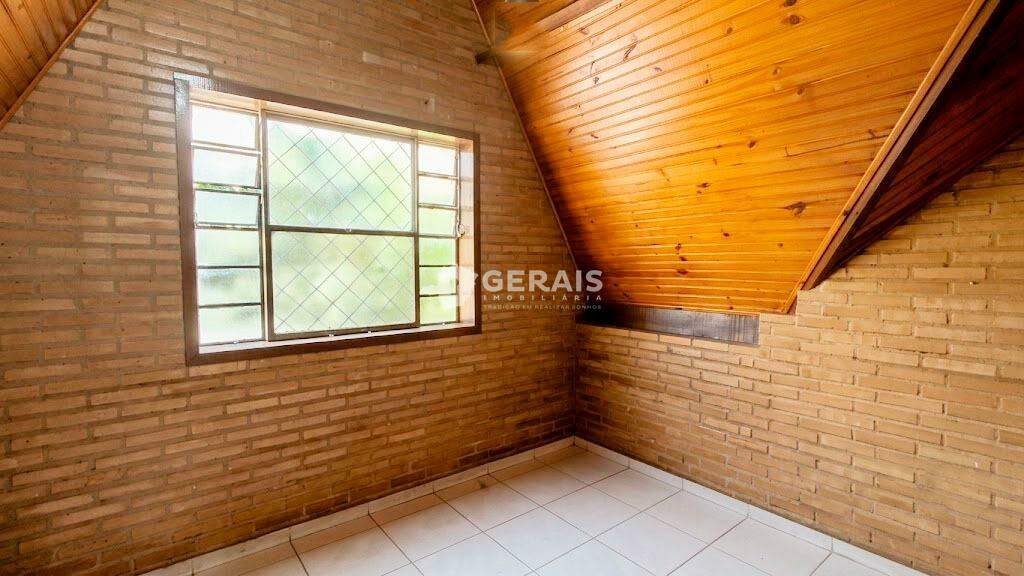 Casa à venda no ESPLANADA: 06- QUARTO 03