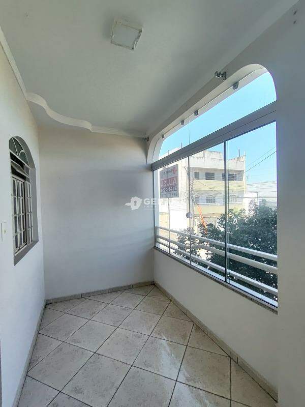 Apartamento para aluguel no ESPLANADA: 05 - SACADA