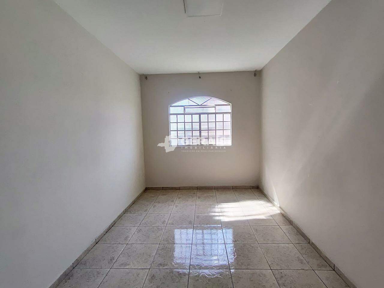 Apartamento para aluguel no ESPLANADA: 08 - QUARTO 02