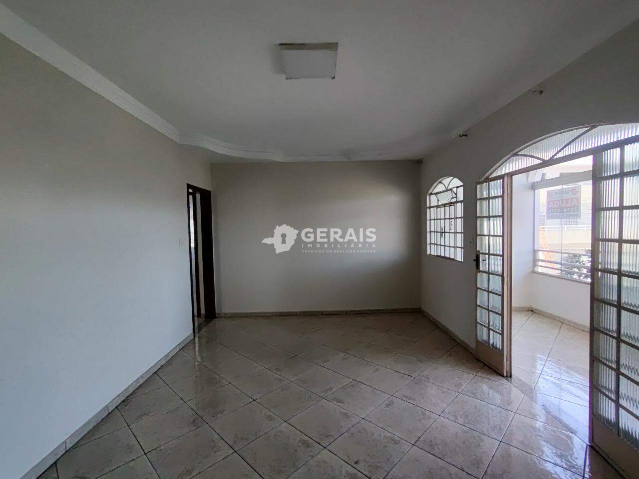 Apartamento para aluguel no ESPLANADA: 04 - SALA P/ 02 AMBIENTES