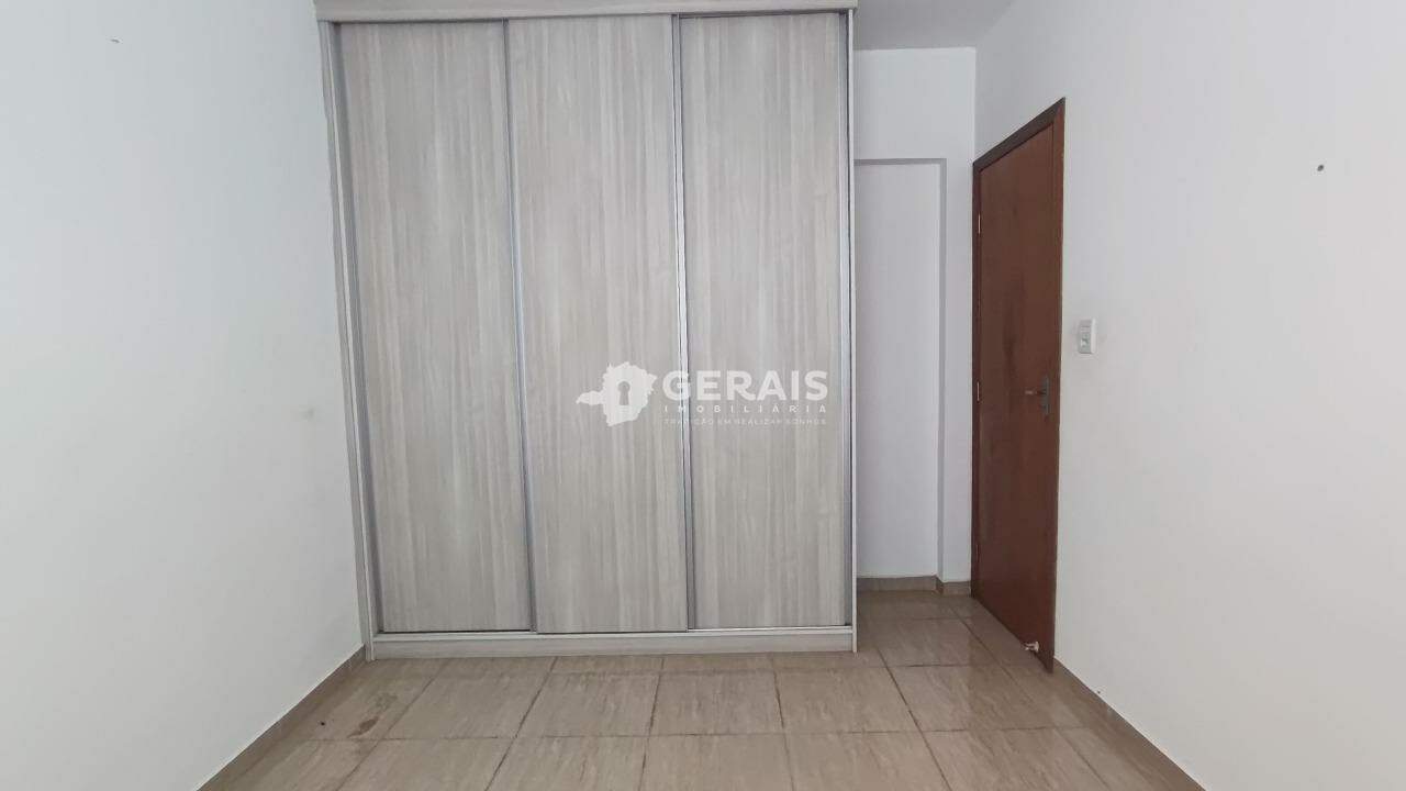 Apartamento para aluguel no ORION: 06 - QUARTO 01