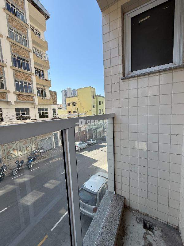 Apartamento para aluguel no CENTRO: 08- SACADA