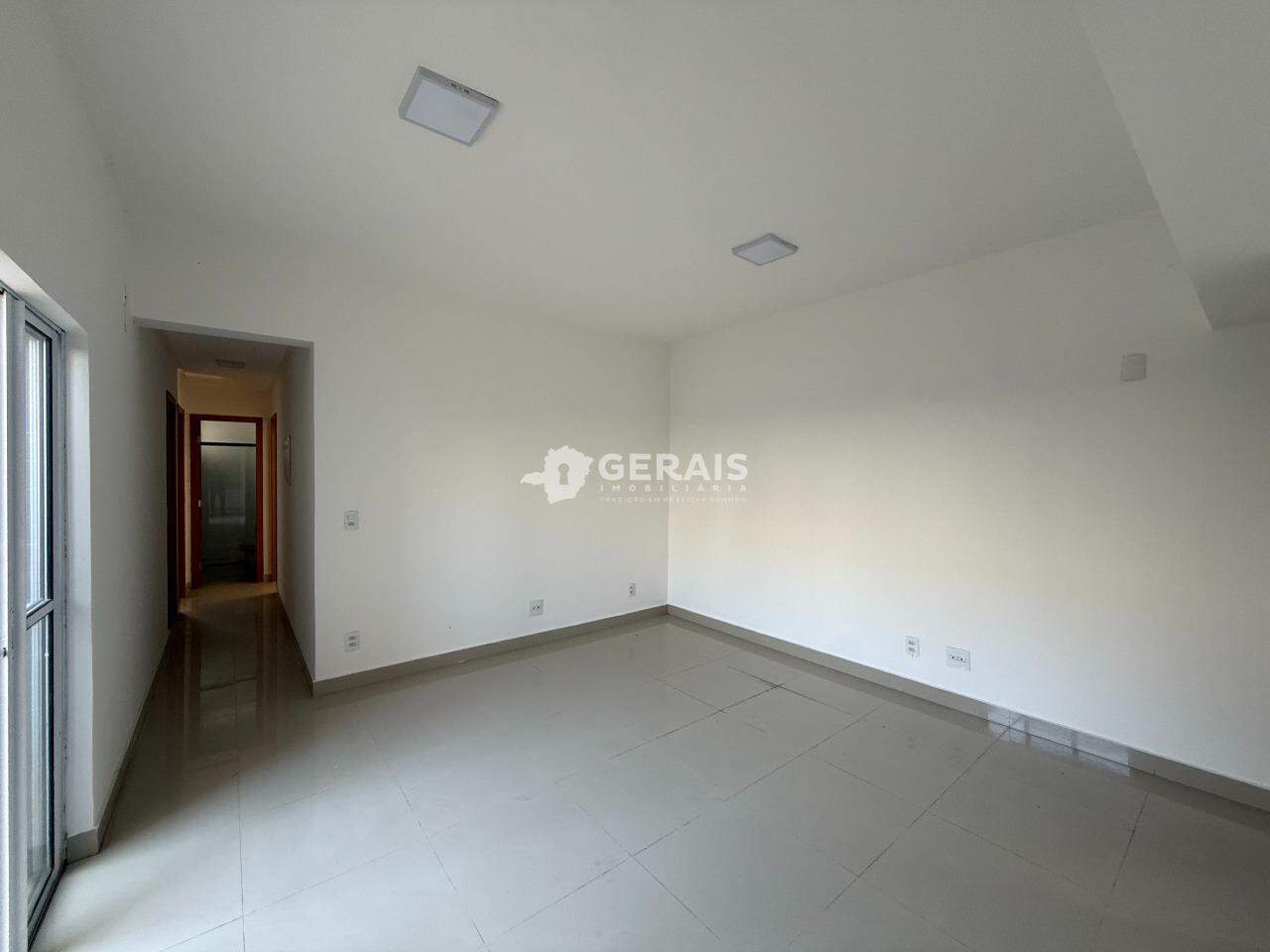 Apartamento para aluguel no CENTRO: 04- SALA