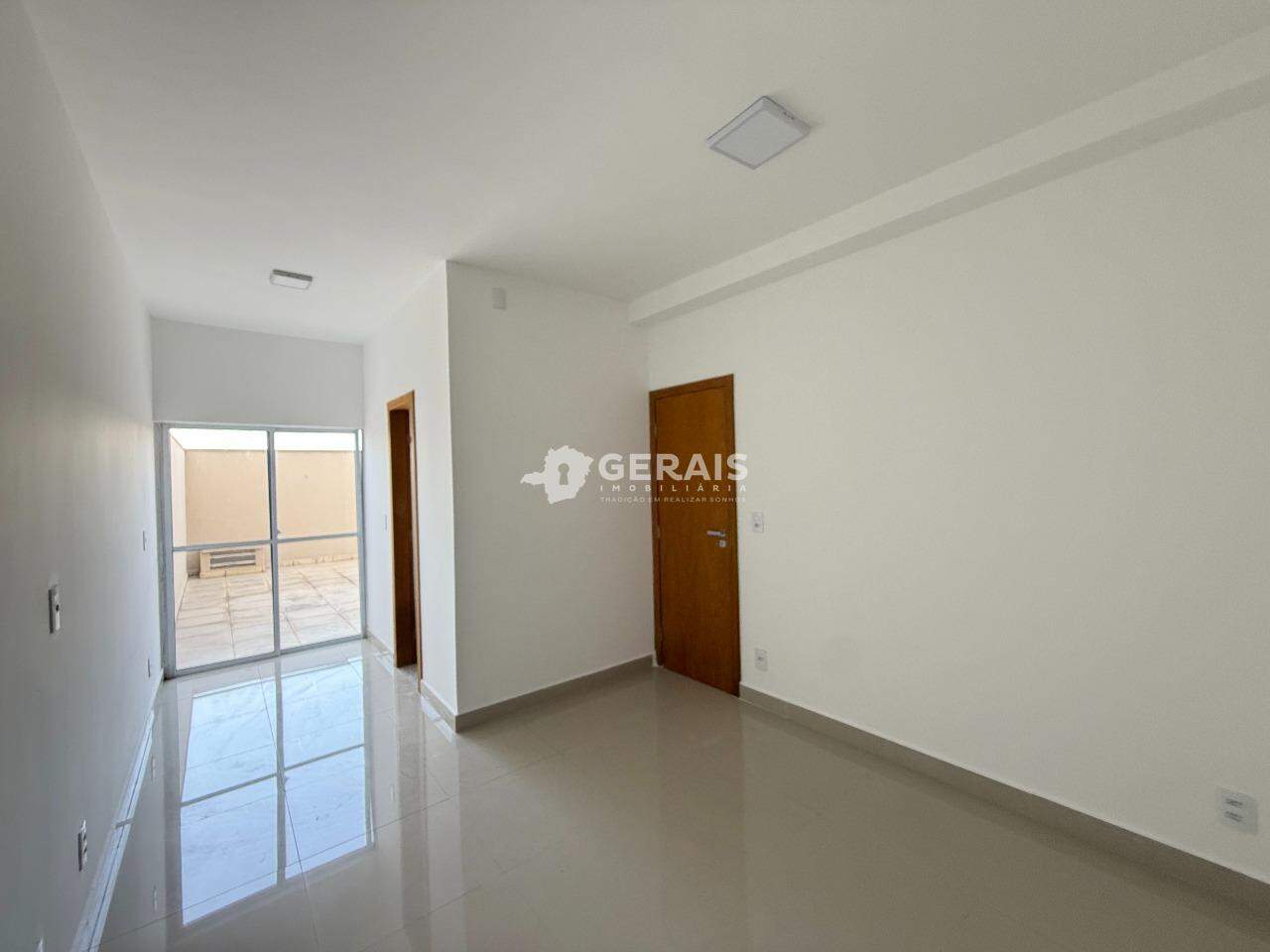 Apartamento para aluguel no CENTRO: 08- QUARTO SUÍTE