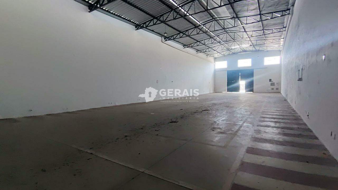 Galpão para aluguel no LP PEREIRA: 07- GALPÃO