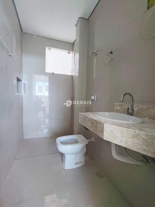 Apartamento para aluguel no CATALÃO: 08- BANHO SUÍTE