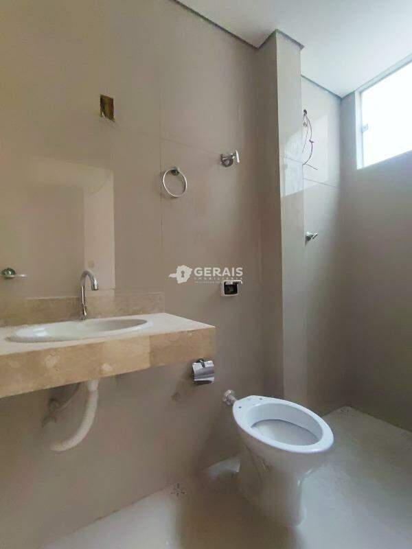 Apartamento para aluguel no CATALÃO: 07- BANHO SUÍTE