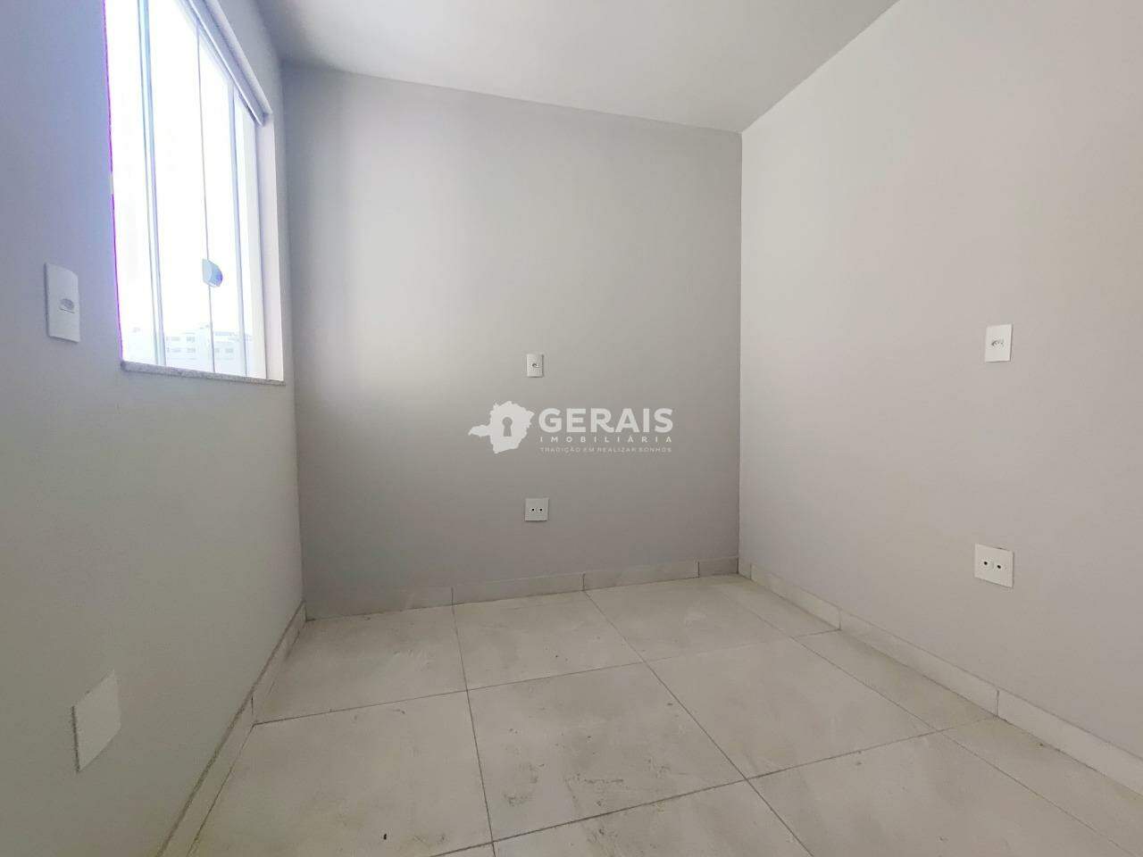 Apartamento para aluguel no CATALÃO: 04- QUARTO 01