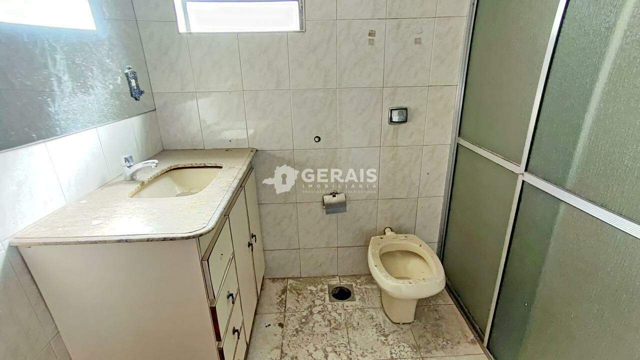 Casa para aluguel no PORTO VELHO: 09 - BANHO SOCIAL