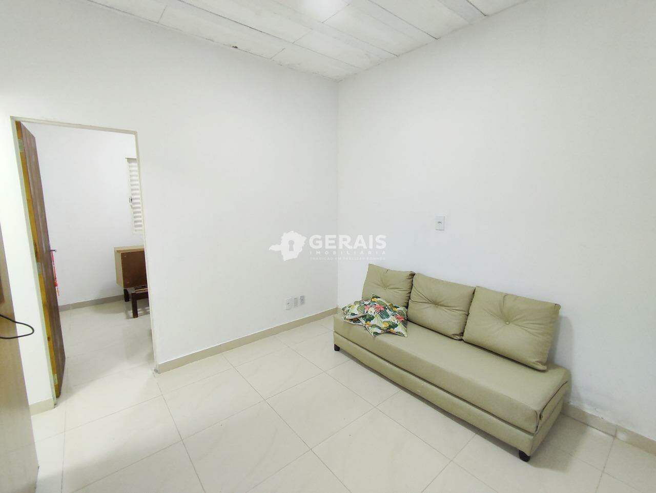 Casa à venda no PADRE EUSTAQUIO: 03- SALA
