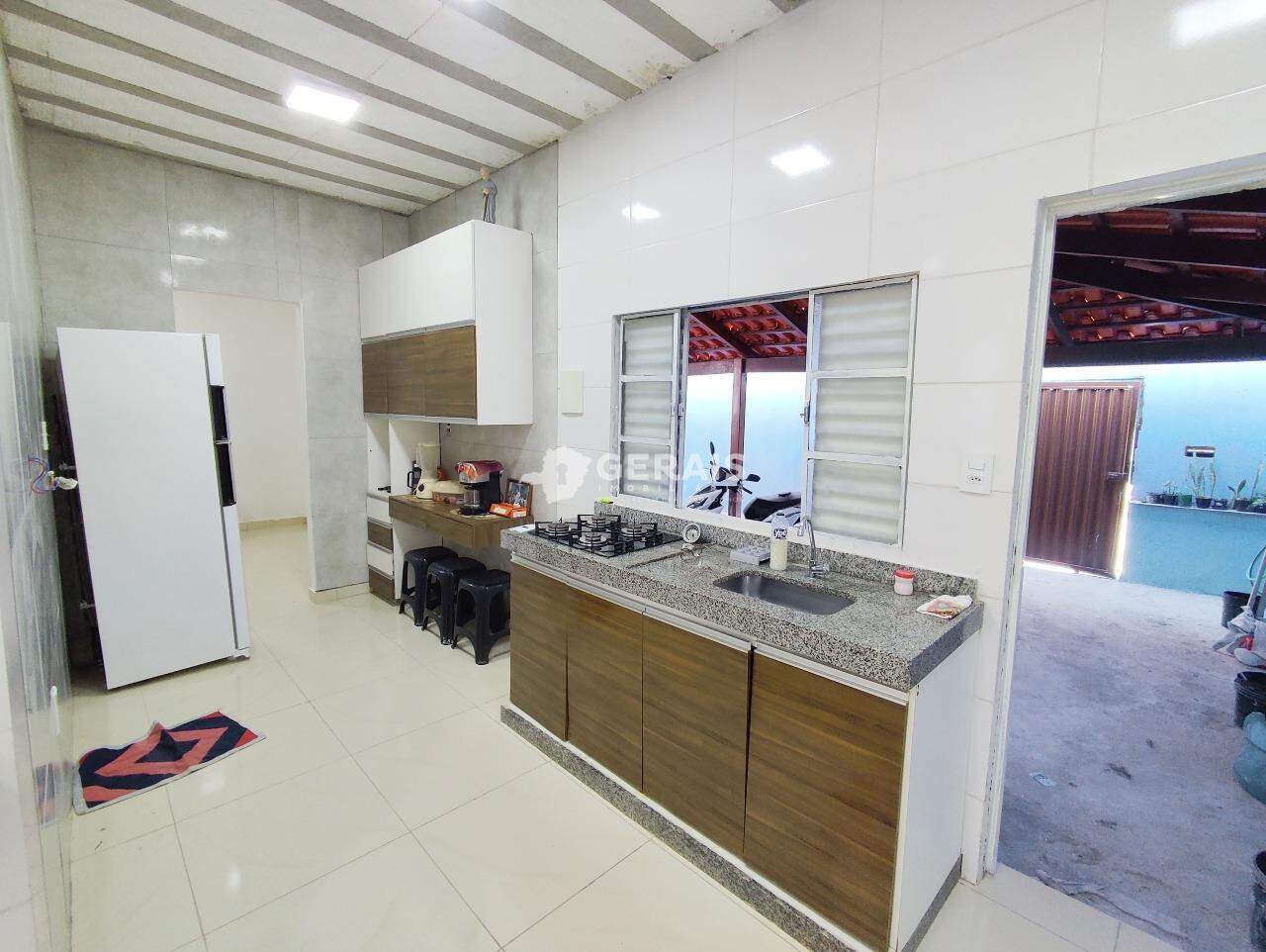 Casa à venda no PADRE EUSTAQUIO: 04- COZINHA