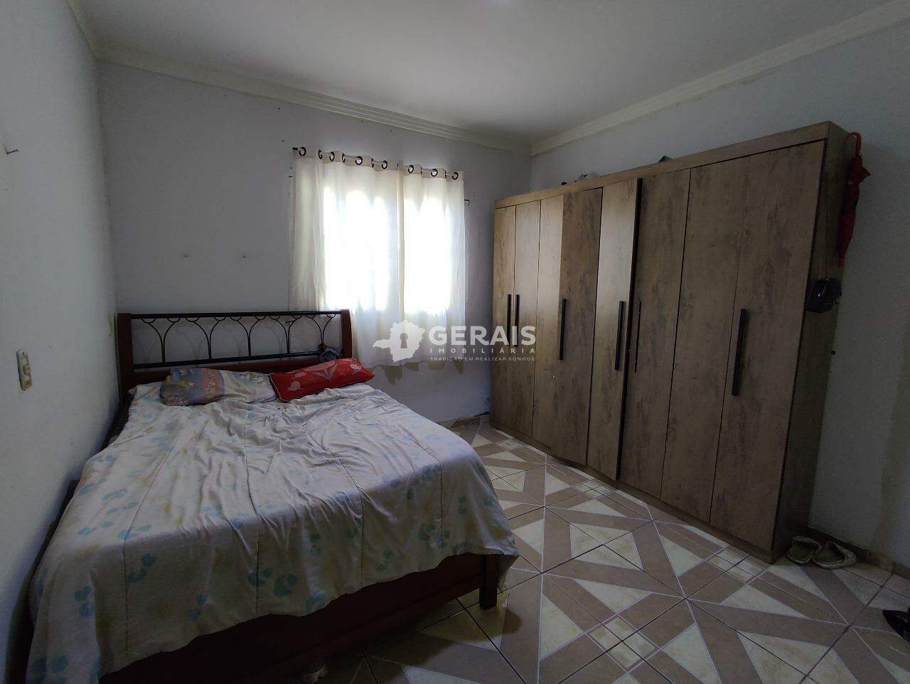 Casa à venda no DONA ROSA: 04- QUARTO 01