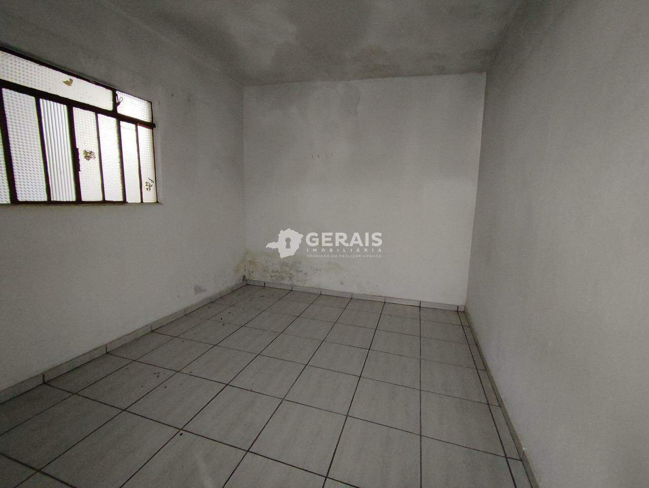 Casa à venda no NITERÓI: 06- QUARTO 02