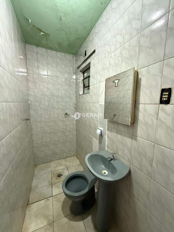 Casa para aluguel no SÃO ROQUE: 07 - BANHO SOCIAL
