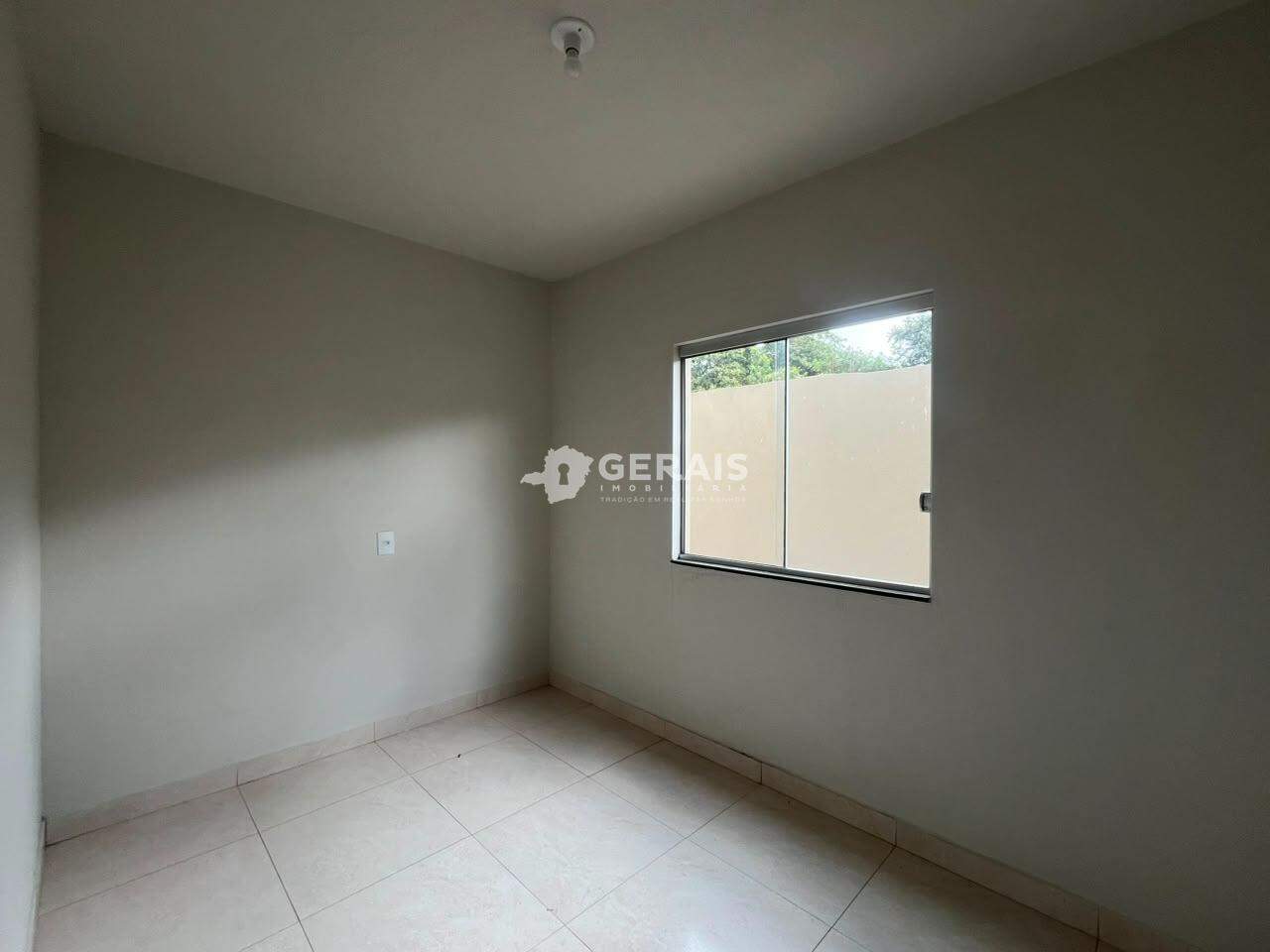Casa à venda no JUZA FONSECA: 05- QUARTO 02