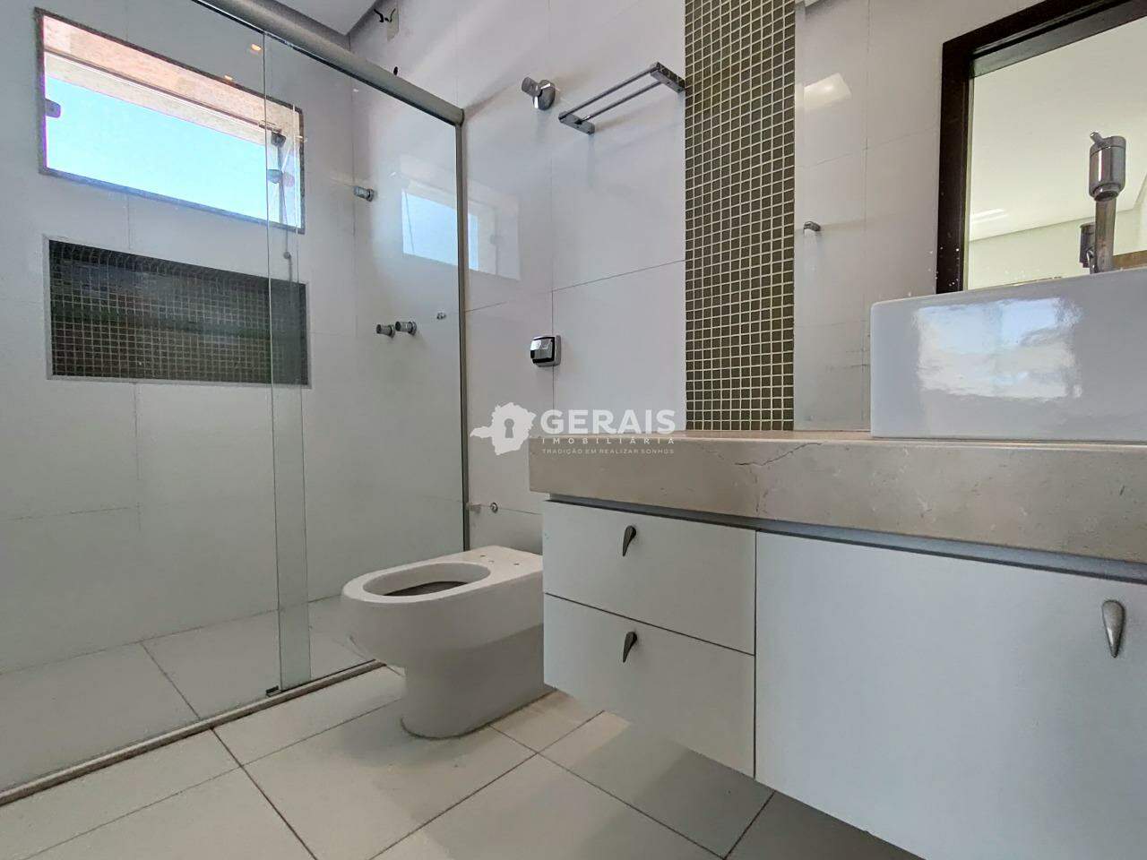Apartamento para aluguel no MANOEL VALINHAS: 07- BANHO SUÍTE