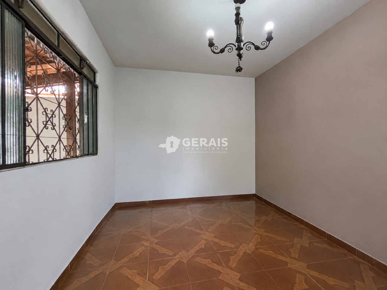 Casa Comercial para aluguel no CENTRO: 03 - SALA