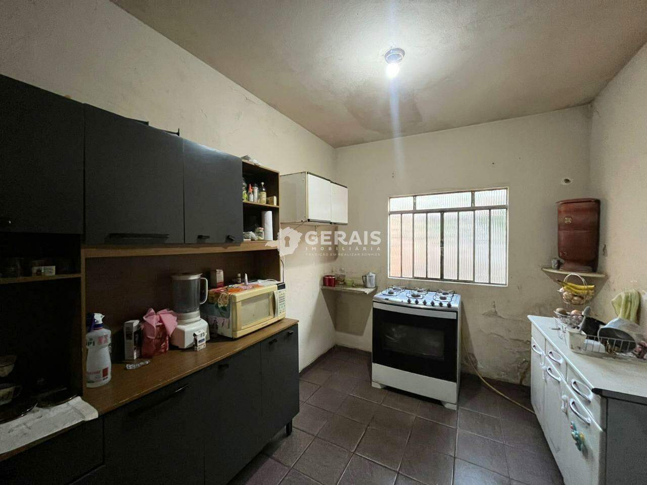 Casa à venda no DANILO PASSOS: 04- COZINHA