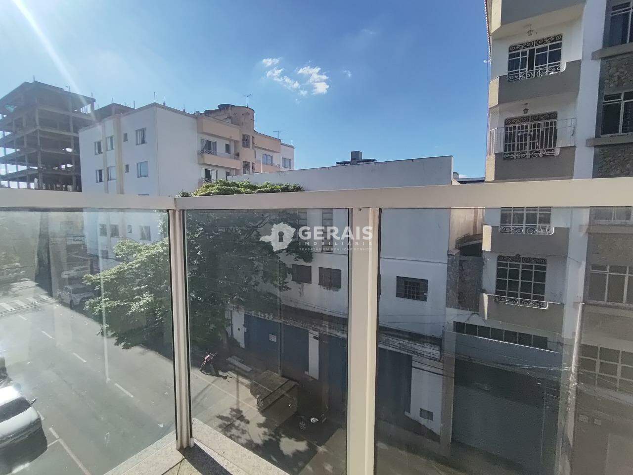 Apartamento para aluguel no CENTRO: 07- SACADA 01