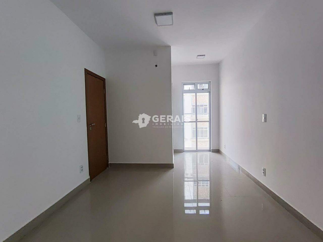 Apartamento para aluguel no CENTRO: 08- QUARTO SUÍTE 